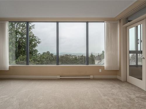 405-1033 Belmont Ave, Victoria, BC - Indoor Photo Showing Other Room