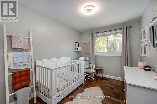 420 Parkhill Road E, Douro-Dummer, ON - Indoor Photo Showing Bedroom