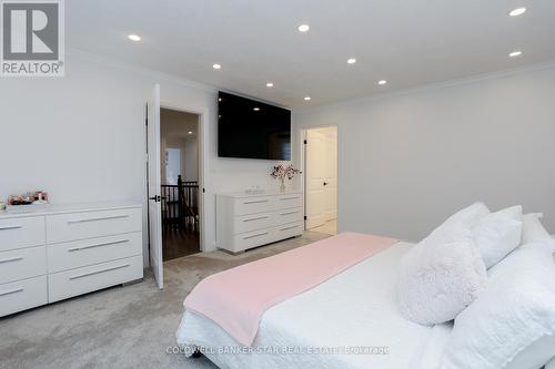 15 Ridge Boulevard, Tillsonburg, ON - Indoor Photo Showing Bedroom