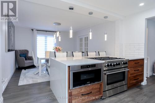 15 Ridge Boulevard, Tillsonburg, ON - Indoor Photo Showing Kitchen