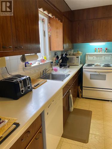 13 Ocean Drive, Stephenville, NL - Indoor Photo Showing Kitchen