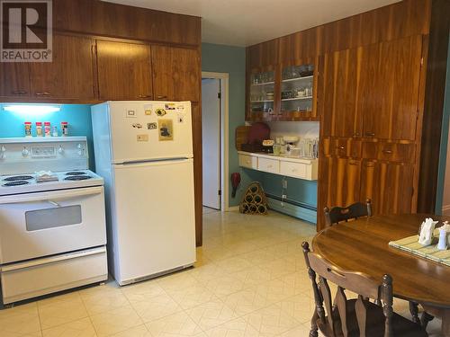 13 Ocean Drive, Stephenville, NL - Indoor Photo Showing Kitchen