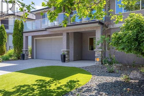 1077 Peak Point Drive, West Kelowna, BC - Outdoor