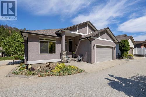 1077 Peak Point Drive, West Kelowna, BC - Outdoor