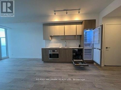 3009 - 15 Holmes Avenue, Toronto, ON - Indoor Photo Showing Kitchen