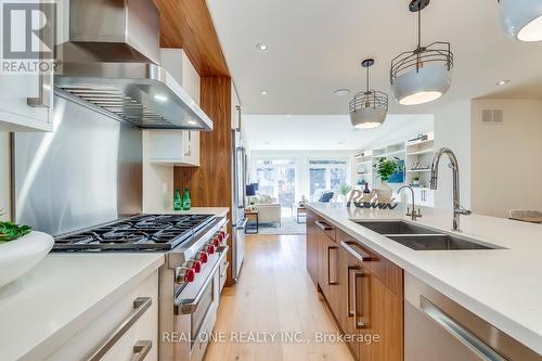 393 Summerhill Avenue, Toronto, ON - Indoor Photo Showing Kitchen With Double Sink With Upgraded Kitchen