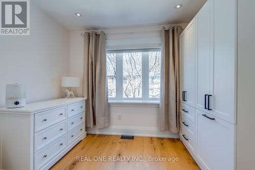 393 Summerhill Avenue, Toronto, ON - Indoor