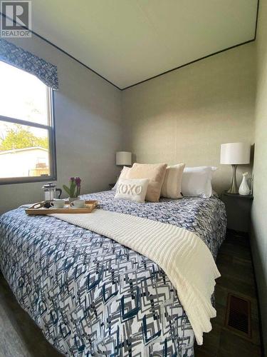 202 - 1501 Line 8 Road, Niagara-On-The-Lake, ON - Indoor Photo Showing Bedroom