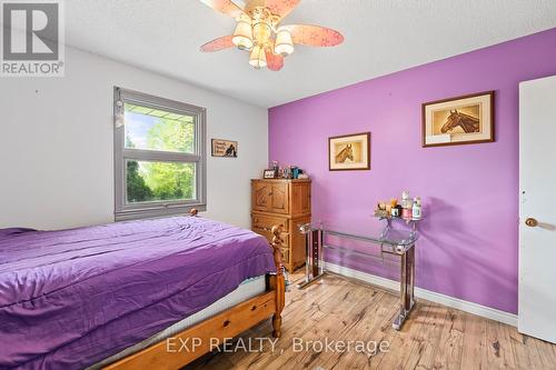 255 Victoria Road, Georgina, ON - Indoor Photo Showing Bedroom