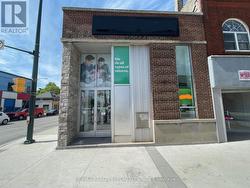 608 DUNDAS STREET  London, ON N5W 2Y8