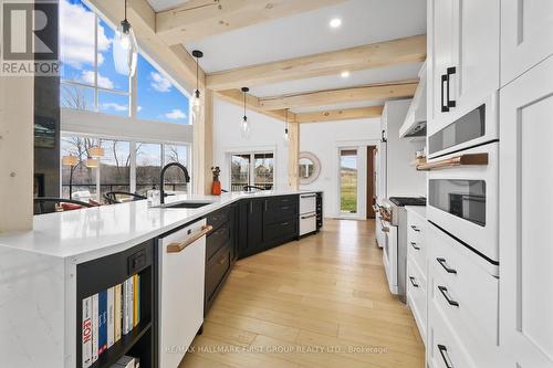 1640 Joe Oliver Road, Cobourg, ON - Indoor Photo Showing Kitchen With Upgraded Kitchen