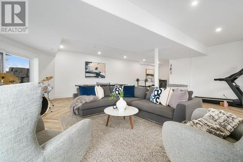 1640 Joe Oliver Road, Cobourg, ON - Indoor Photo Showing Living Room