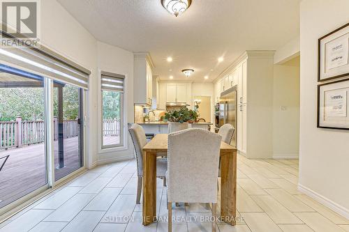 306 Okanagan Way, London, ON - Indoor Photo Showing Dining Room