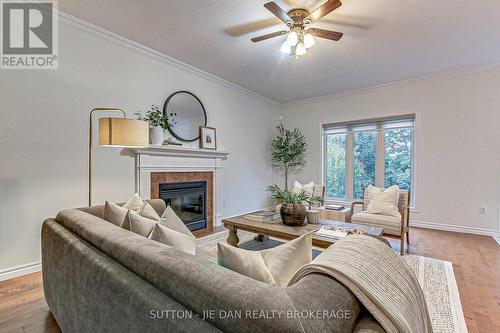 306 Okanagan Way, London, ON - Indoor Photo Showing Living Room With Fireplace