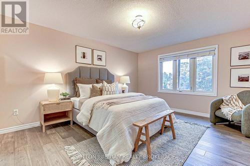 306 Okanagan Way, London, ON - Indoor Photo Showing Bedroom