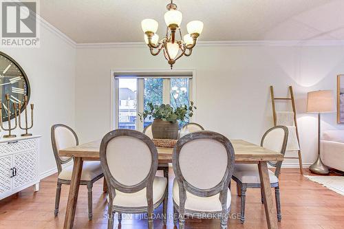 306 Okanagan Way, London, ON - Indoor Photo Showing Dining Room