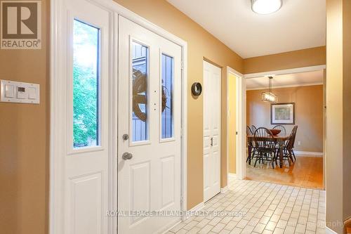 35 Ski Valley Crescent, London, ON - Indoor Photo Showing Other Room