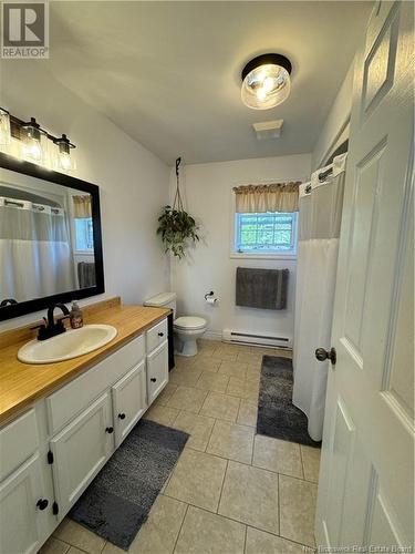 19 Valleyview Drive, Passekeag, NB - Indoor Photo Showing Bathroom