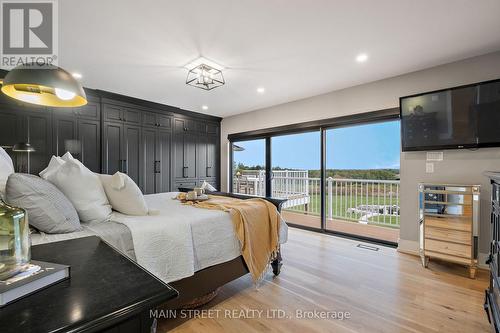 6346 Clemens Road, Clarington, ON - Indoor Photo Showing Bedroom