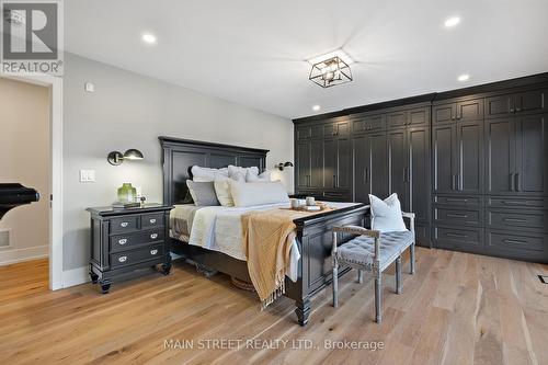 6346 Clemens Road, Clarington, ON - Indoor Photo Showing Bedroom