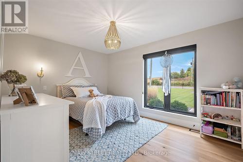 6346 Clemens Road, Clarington, ON - Indoor Photo Showing Bedroom