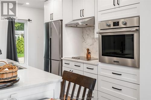 29338 Jane Road Unit# 2, Thamesville, ON - Indoor Photo Showing Kitchen