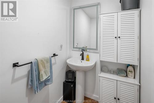 29338 Jane Road Unit# 2, Thamesville, ON - Indoor Photo Showing Bathroom