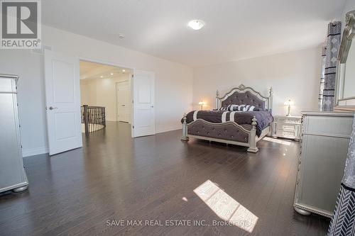 18 Autumn Olive Way, Brampton, ON - Indoor Photo Showing Other Room