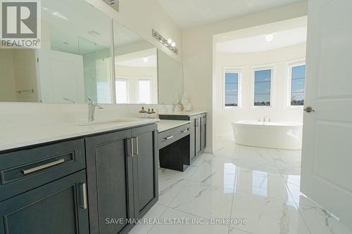 18 Autumn Olive Way, Brampton, ON - Indoor Photo Showing Bathroom