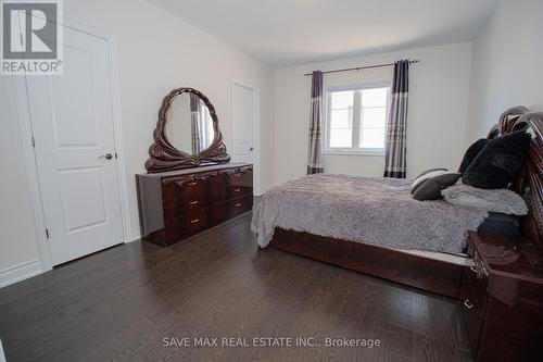 18 Autumn Olive Way, Brampton, ON - Indoor Photo Showing Bedroom