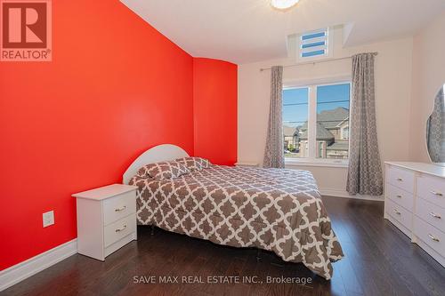 18 Autumn Olive Way, Brampton, ON - Indoor Photo Showing Bedroom