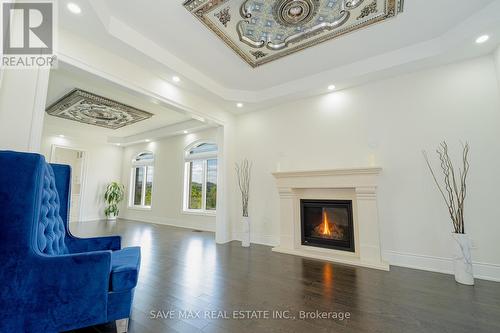 18 Autumn Olive Way, Brampton, ON - Indoor Photo Showing Living Room With Fireplace