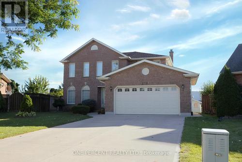 208 Josselyn Place, London, ON - Outdoor With Facade