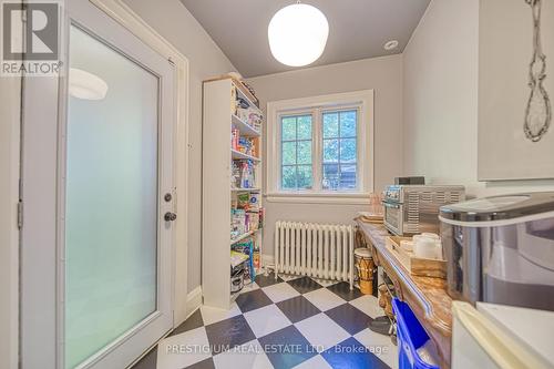 428 Castlefield Avenue, Toronto, ON - Indoor