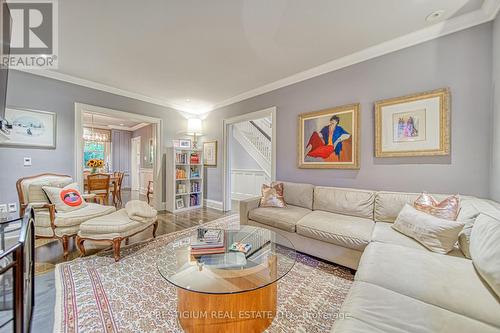 428 Castlefield Avenue, Toronto, ON - Indoor Photo Showing Living Room