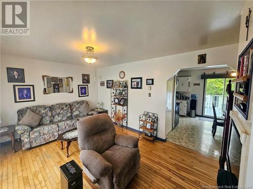 775 Coffyn Crescent, Bathurst, NB - Indoor Photo Showing Living Room