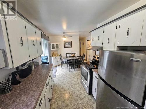 775 Coffyn Crescent, Bathurst, NB - Indoor Photo Showing Kitchen