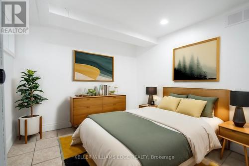 187 Fern Avenue, Toronto, ON - Indoor Photo Showing Bedroom