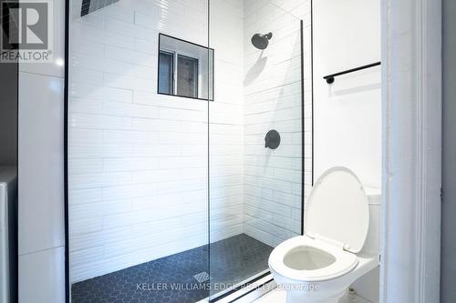 187 Fern Avenue, Toronto, ON - Indoor Photo Showing Bathroom