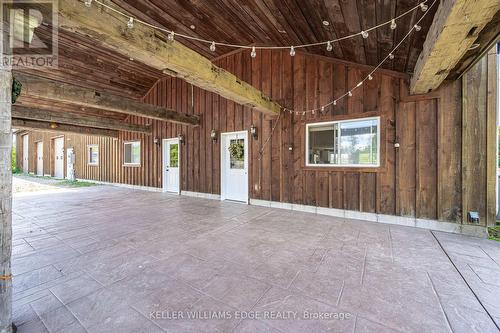 1291 Old Highway 8, Hamilton, ON - Indoor Photo Showing Other Room