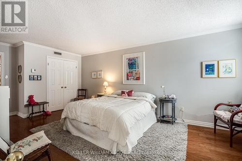 2 - 150 Wilson Street W, Hamilton, ON - Indoor Photo Showing Bedroom