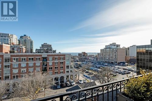 Ph1 - 445 Elizabeth Street, Burlington, ON - Outdoor With View