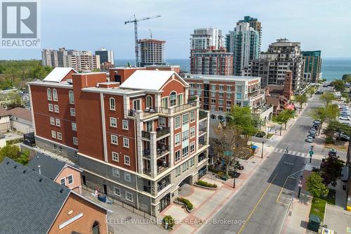 Ph1 - 445 Elizabeth Street, Burlington, ON - Outdoor With View