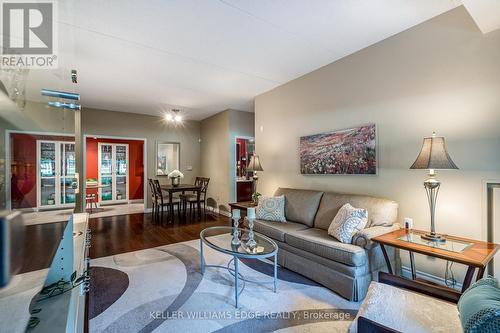 106 - 2085 Amherst Heights Drive, Burlington, ON - Indoor Photo Showing Living Room