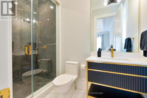 41 Edgar Avenue, Richmond Hill, ON - Indoor Photo Showing Bathroom