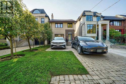 259 St Germain Avenue, Toronto, ON - Outdoor