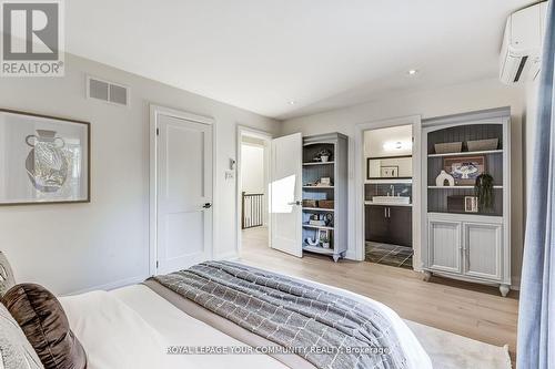 6 Croft Street, Toronto, ON - Indoor Photo Showing Bedroom