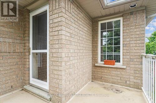 2232 Creekview Drive, Burlington, ON 