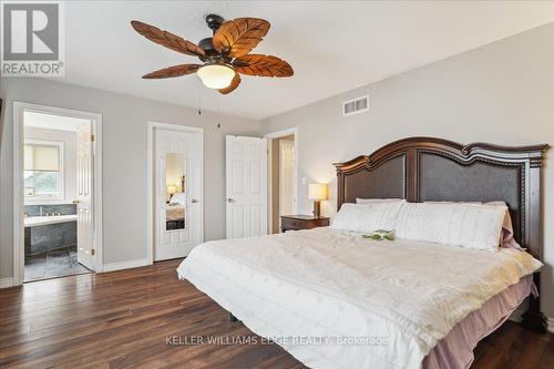 2232 Creekview Drive, Burlington, ON - Indoor Photo Showing Bedroom