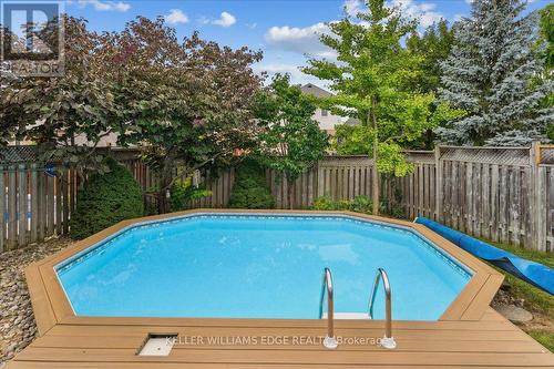 2232 Creekview Drive, Burlington, ON - Outdoor With Backyard